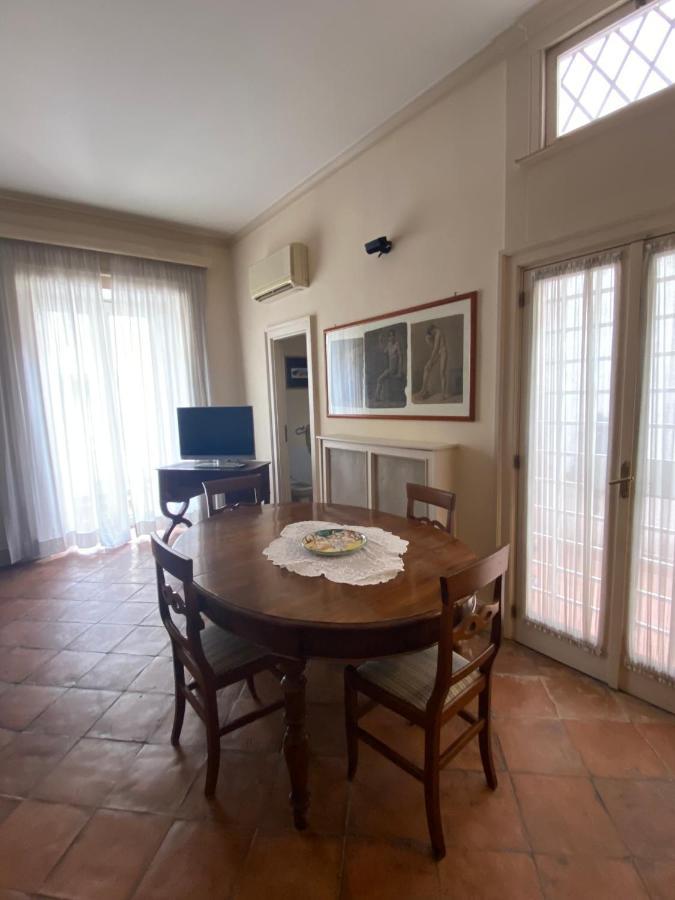 Appartement Royal In San Domenico Maggiore