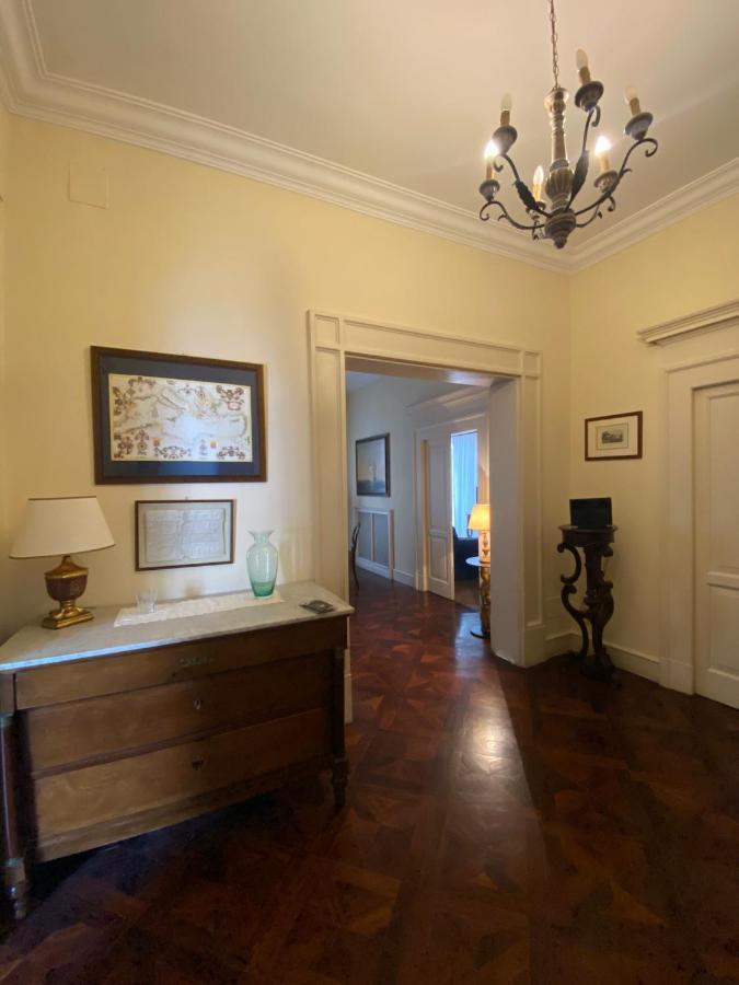 Royal In San Domenico Maggiore Appartement